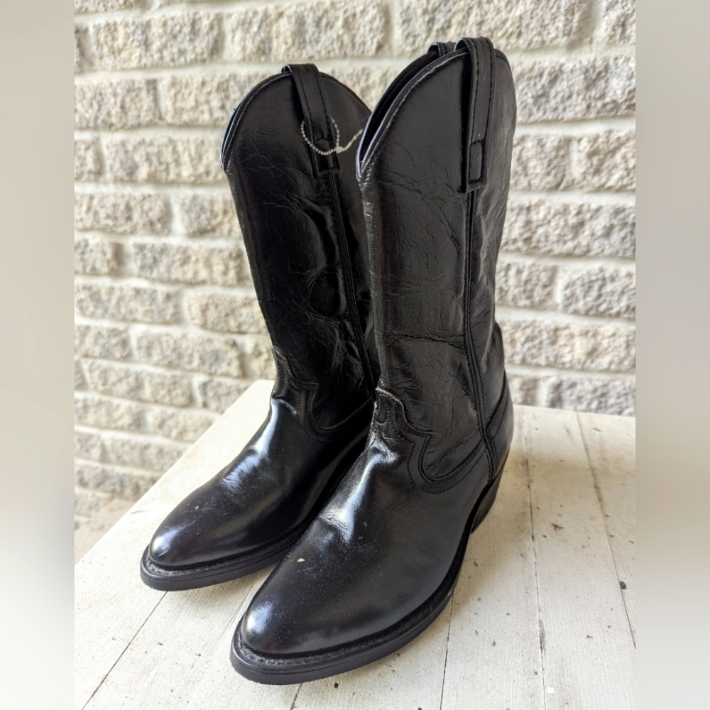Laredo 6.5 size 6 1/2 D 68091 Lea Vamp Black Cowboy boots Western men's boy